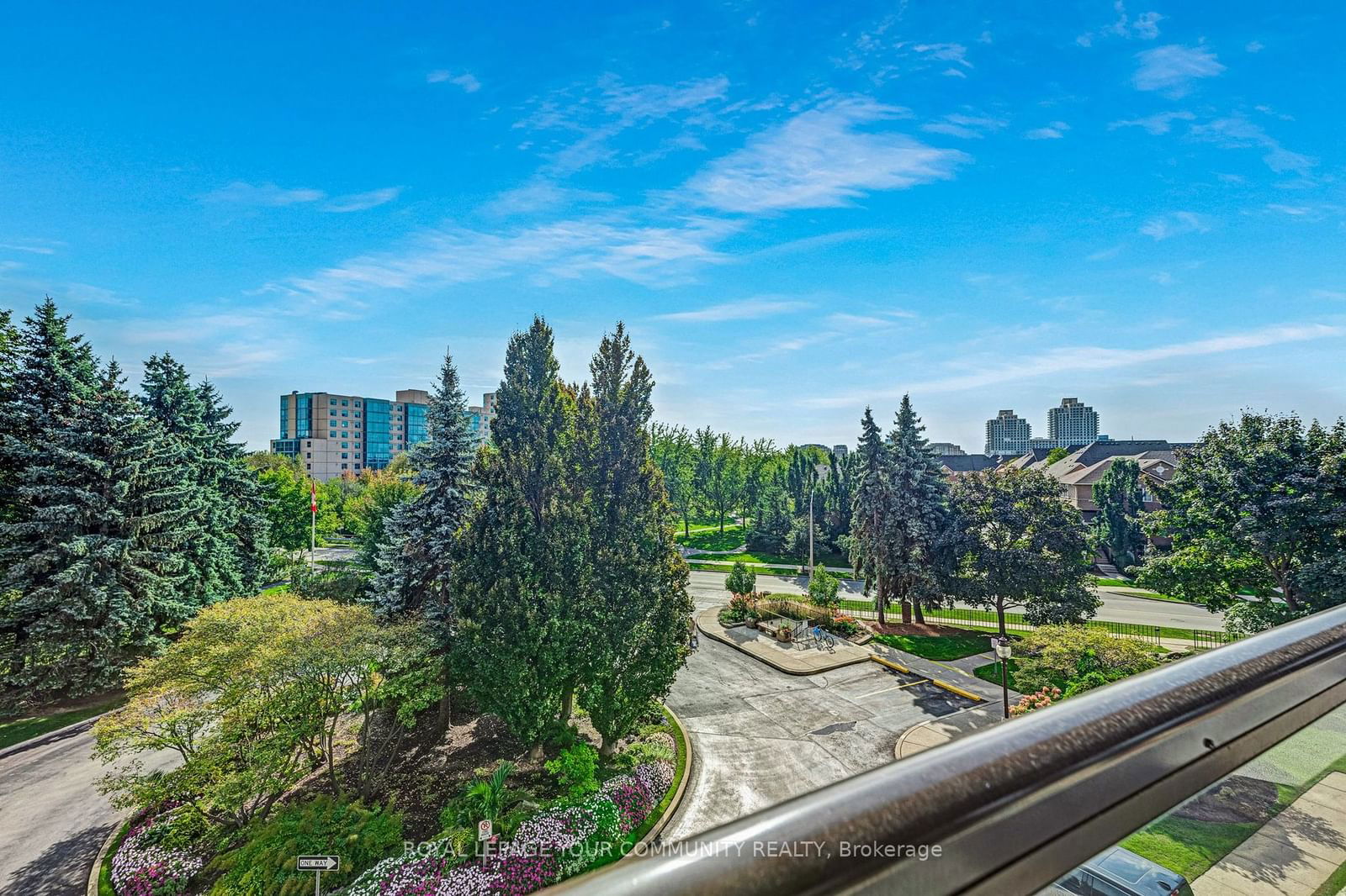 100 Observatory Lane, unit 414 for sale