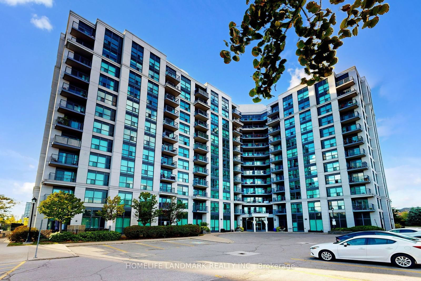 The Royal at Bayview Glen Condos, Richmond Hill, Toronto