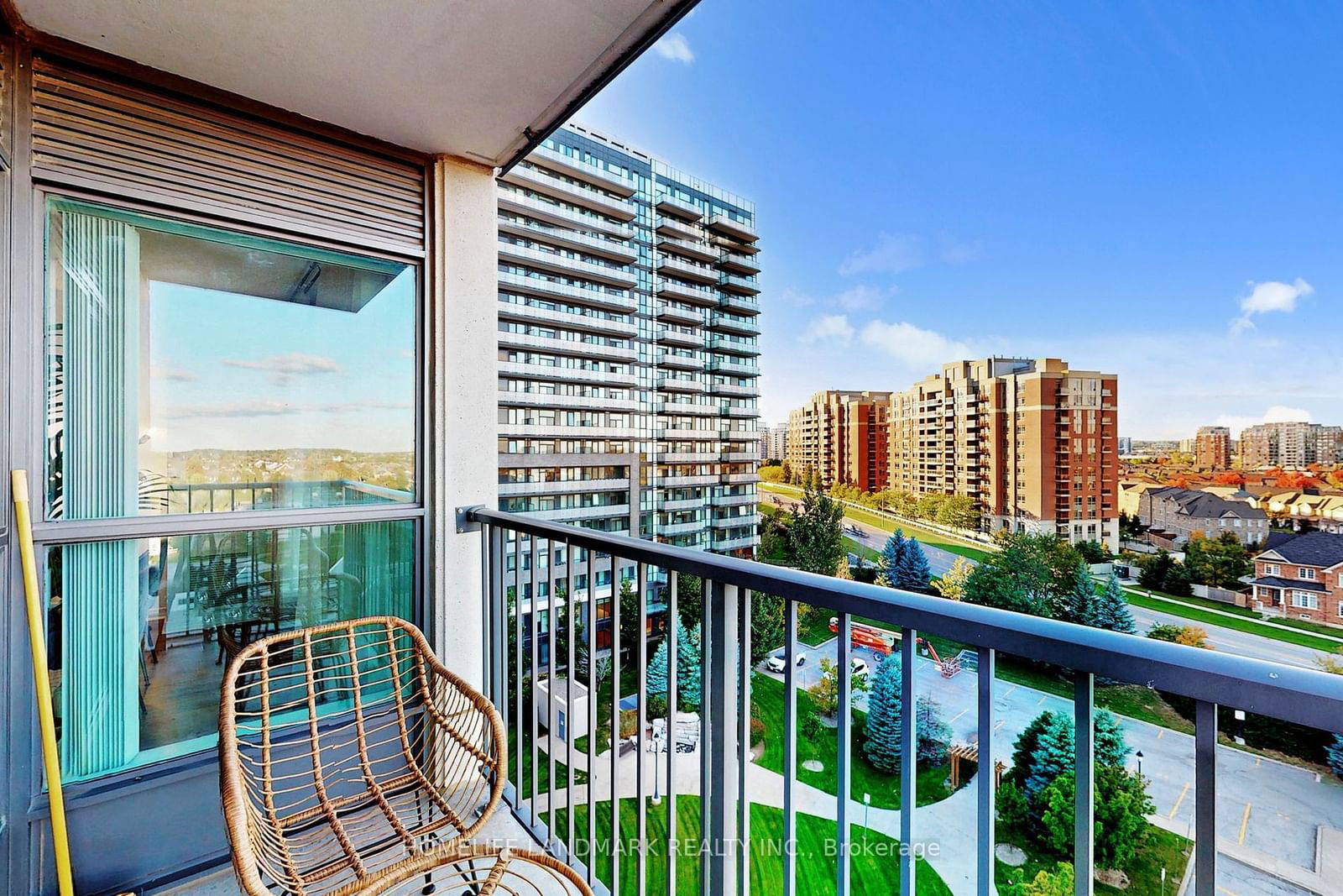 The Royal at Bayview Glen Condos, Richmond Hill, Toronto