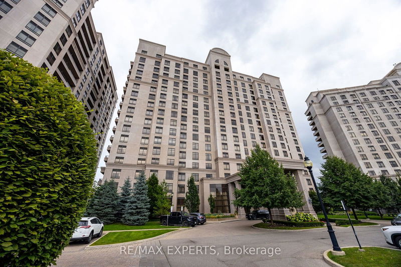 9245 Jane St, unit 414 for sale