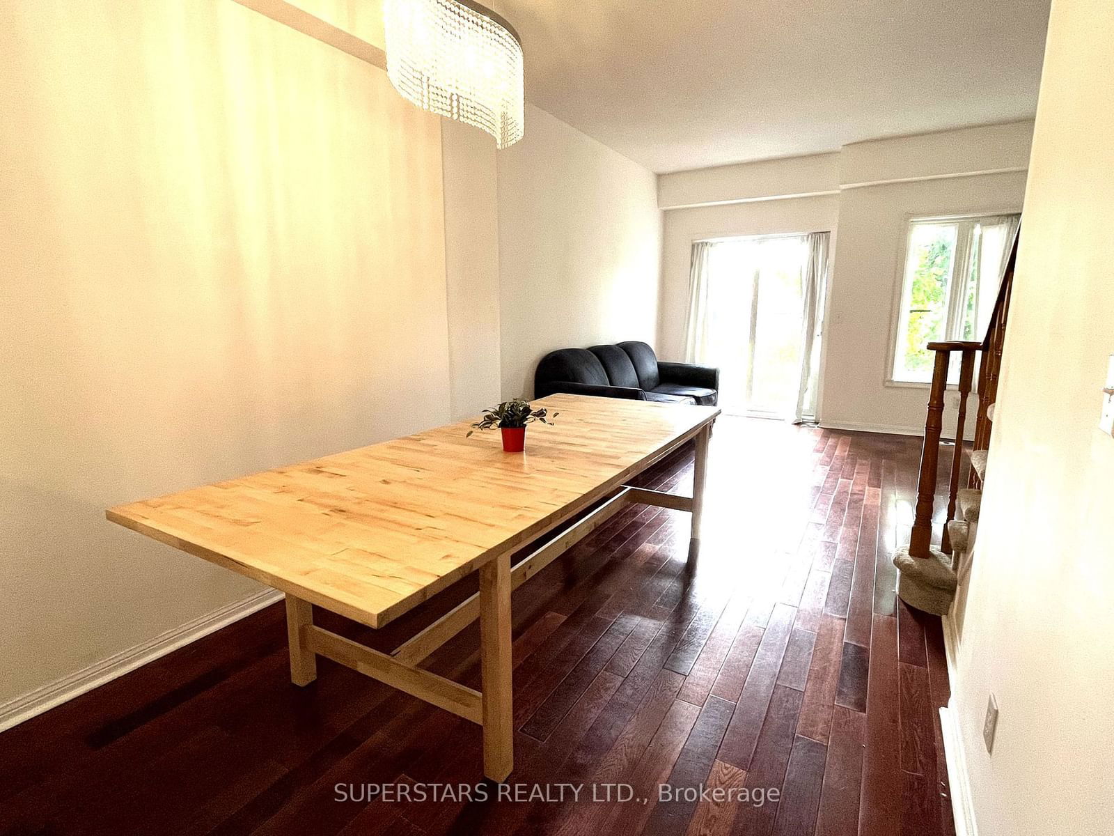 8 St Moritz Way, unit 8 for rent