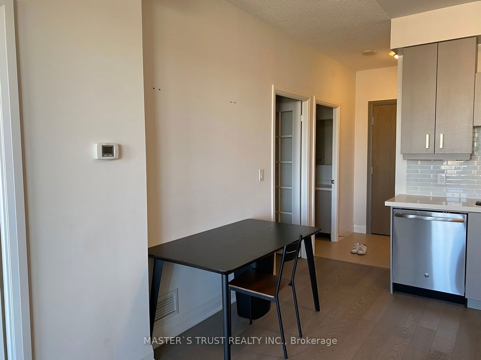 28 Uptown Dr, unit 519 for rent