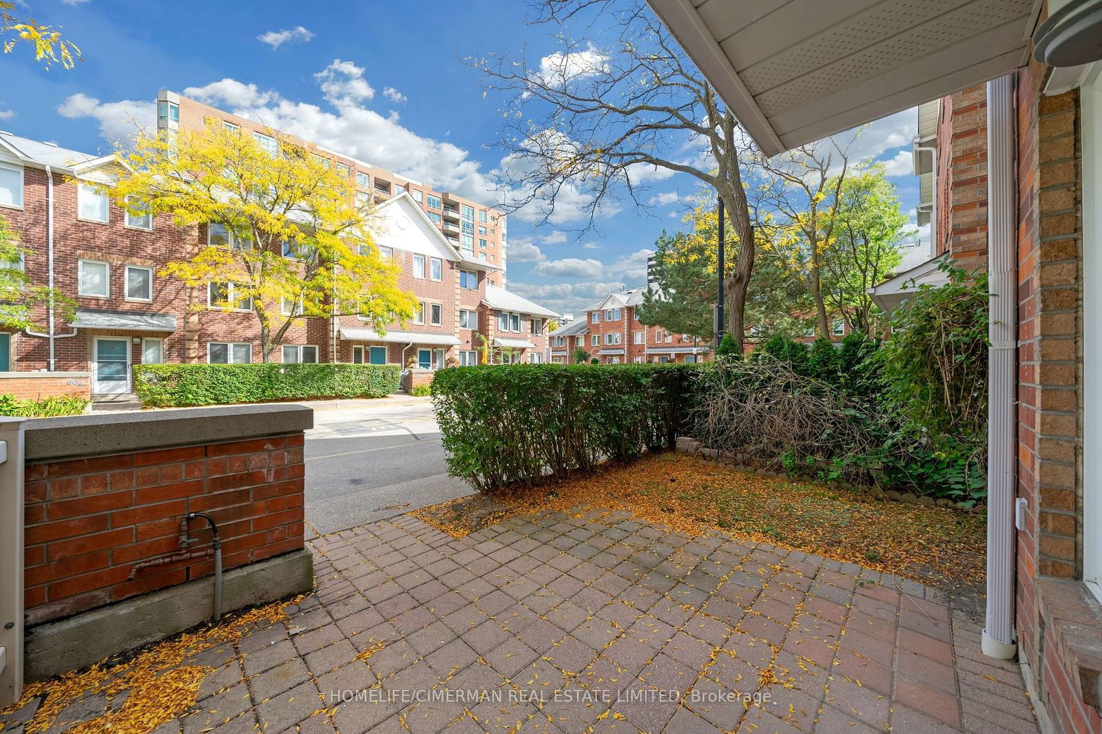 900 Steeles Ave Townhomes, Vaughan, Toronto