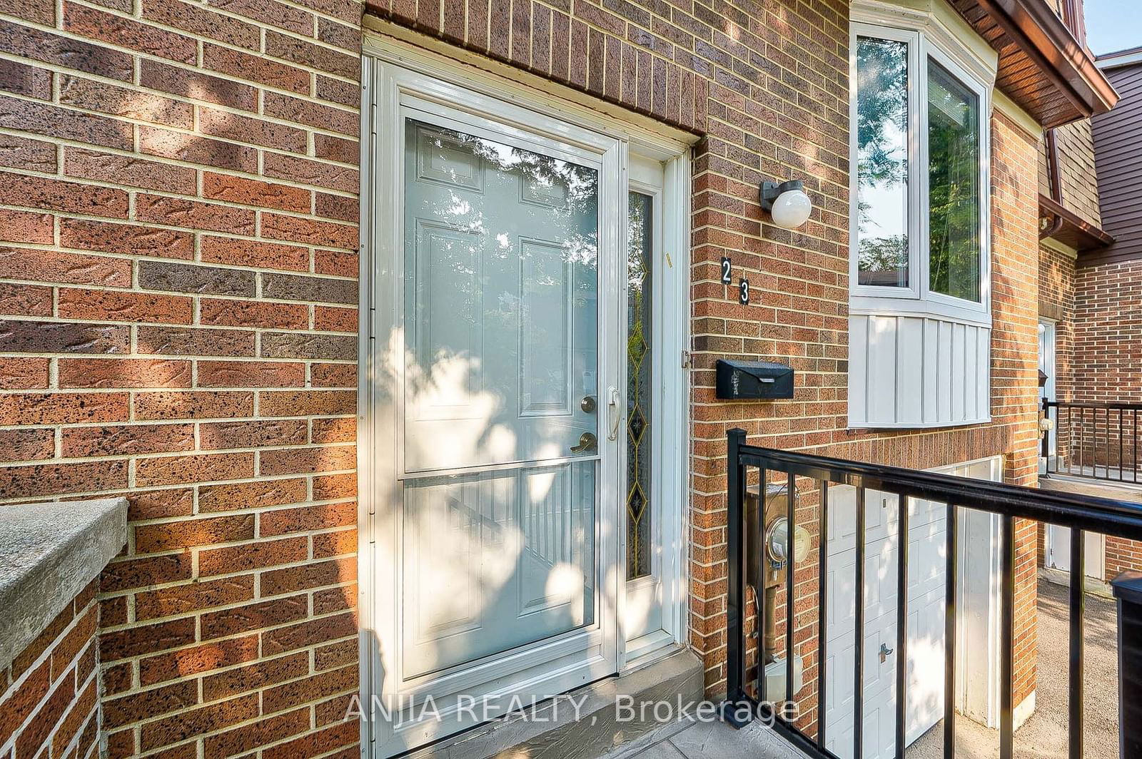 40 Castle Rock Drive Townhomes, Richmond Hill, Toronto