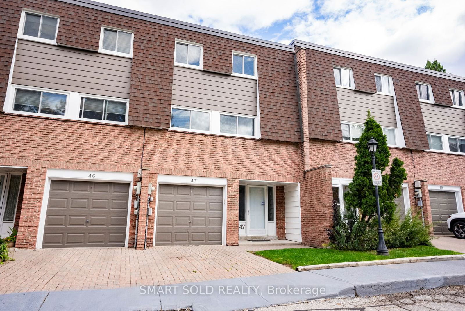 653 Village Parkway Townhomes, Markham, Toronto