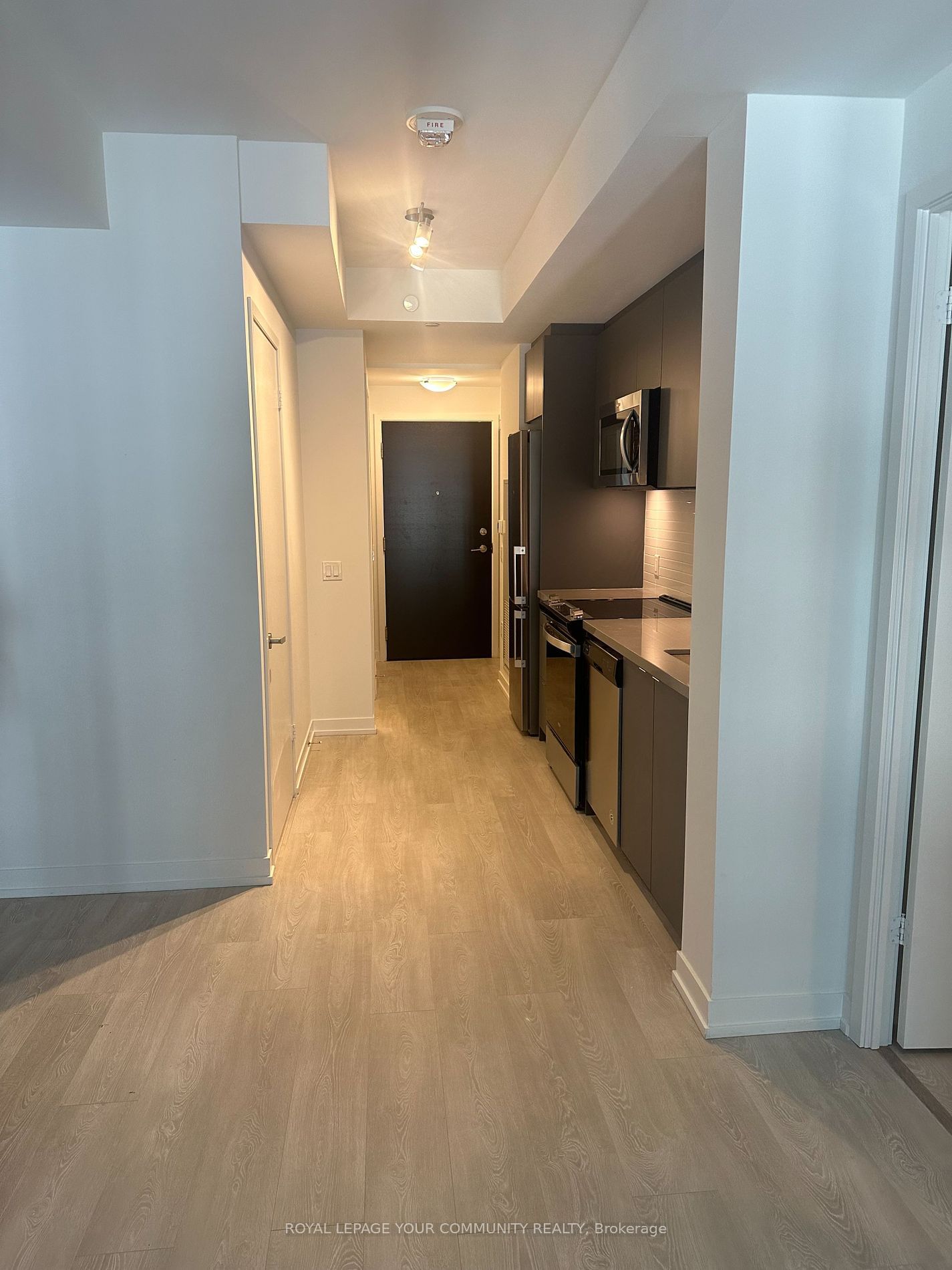 8868 Yonge St, unit 225 for rent