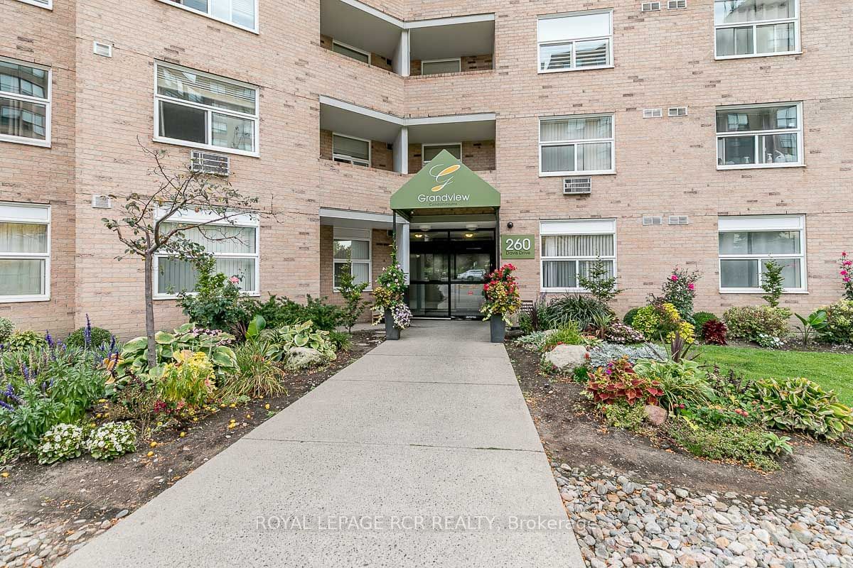 260 Davis Dr, unit 709 for sale