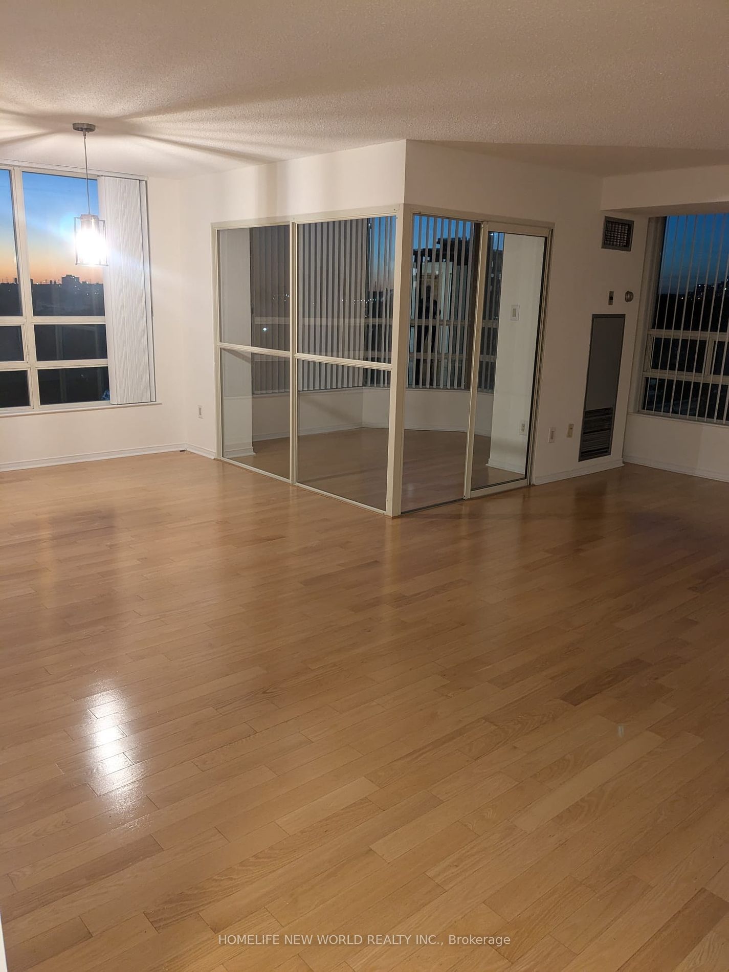 7805 Bayview Ave, unit 1103 for rent