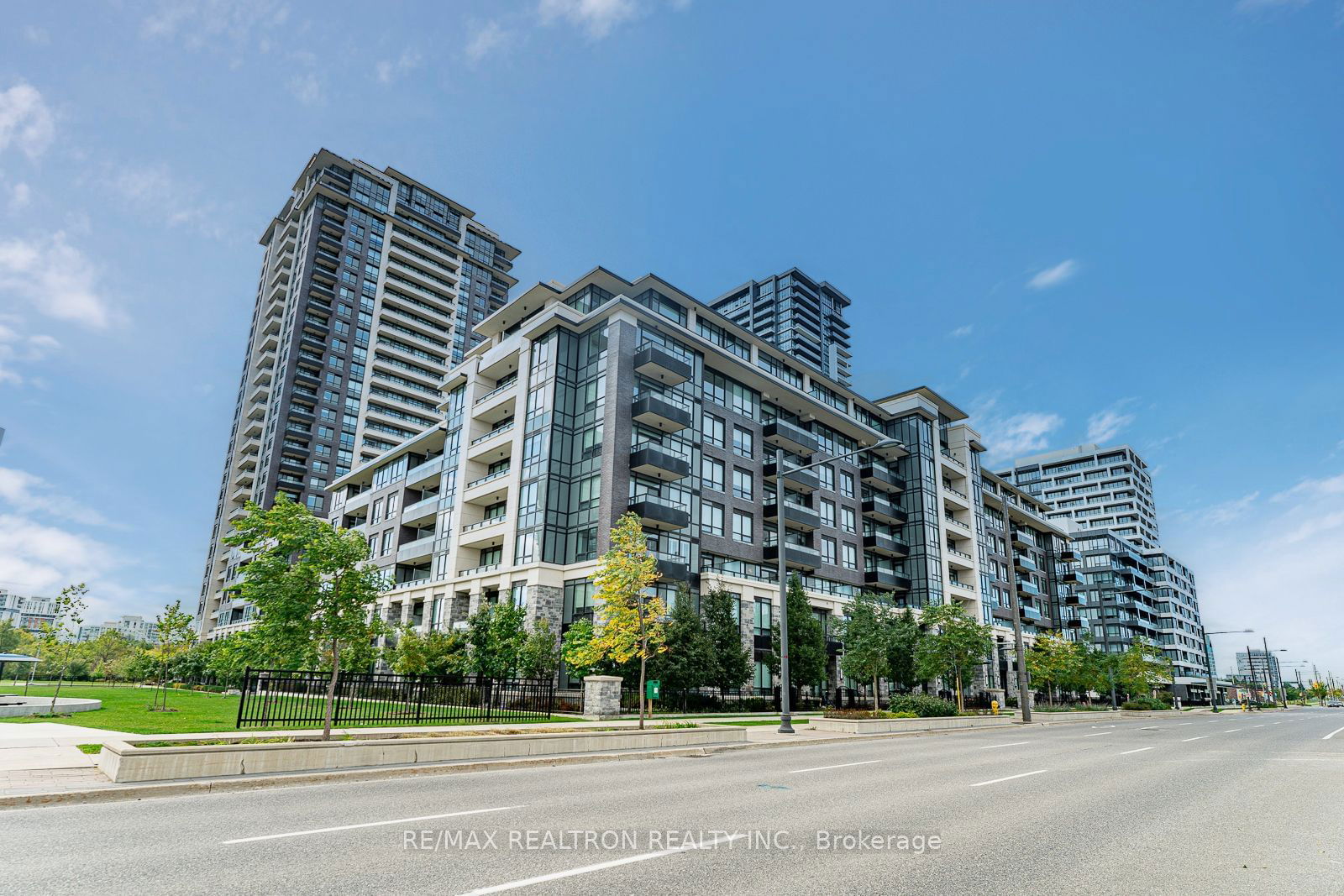 25 Water Walk Dr S, unit 101 for sale