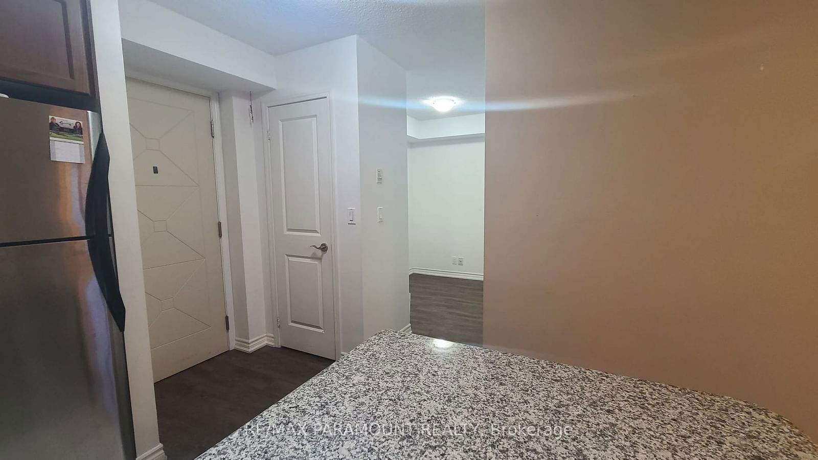 18 Harding Blvd, unit 418 for rent