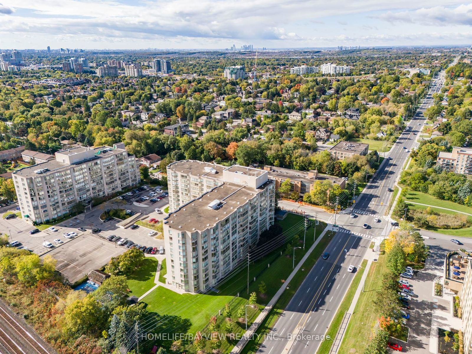 309 Major Mackenzie Dr E, unit 411 for sale