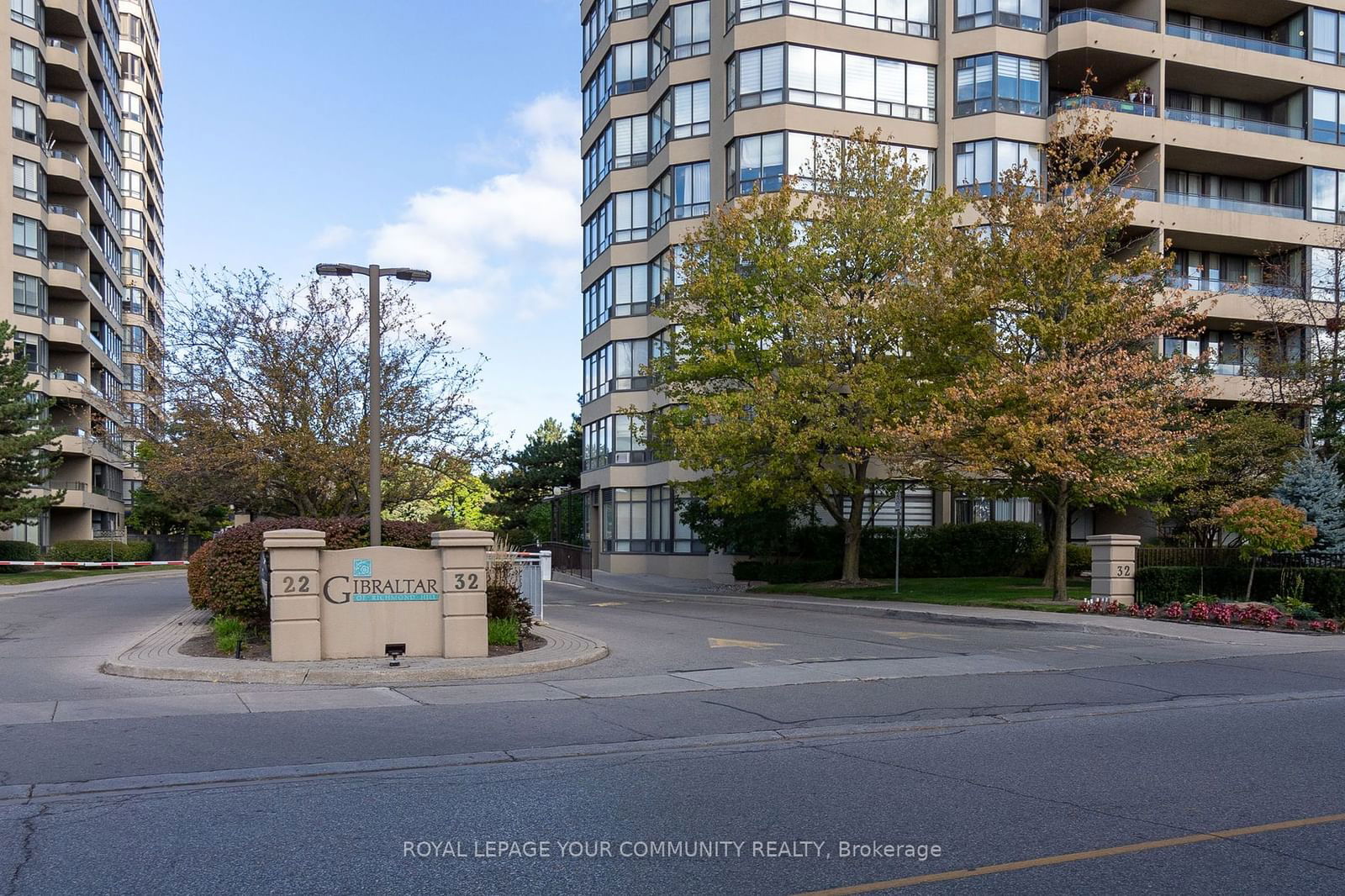 32 Clarissa Dr, unit 821 for rent