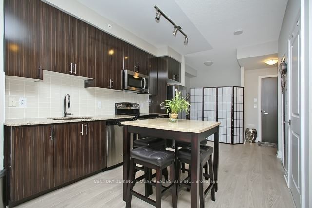 7171 Yonge St, unit 1912 for rent