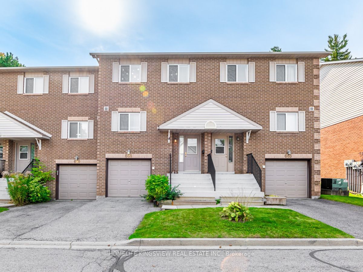 Mulock Village Townhomes, Newmarket, Toronto