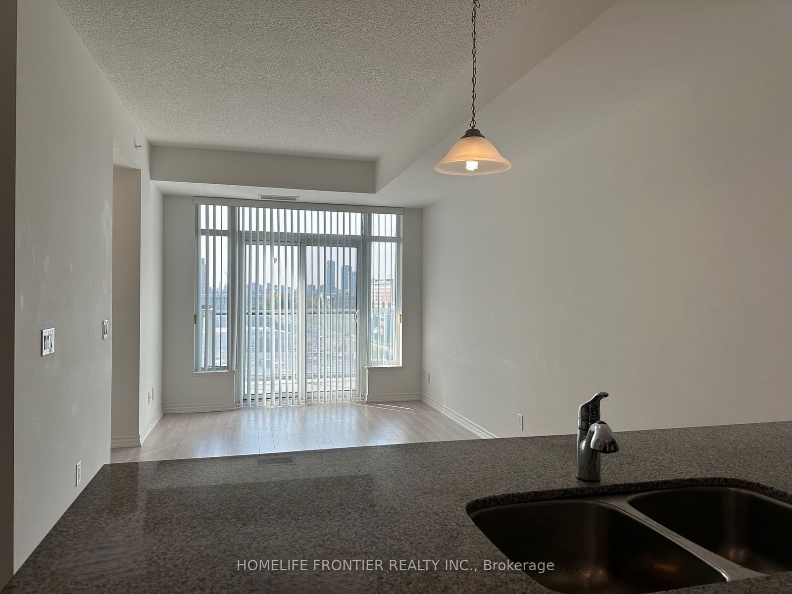 8323 Kennedy Rd, unit 717 for rent