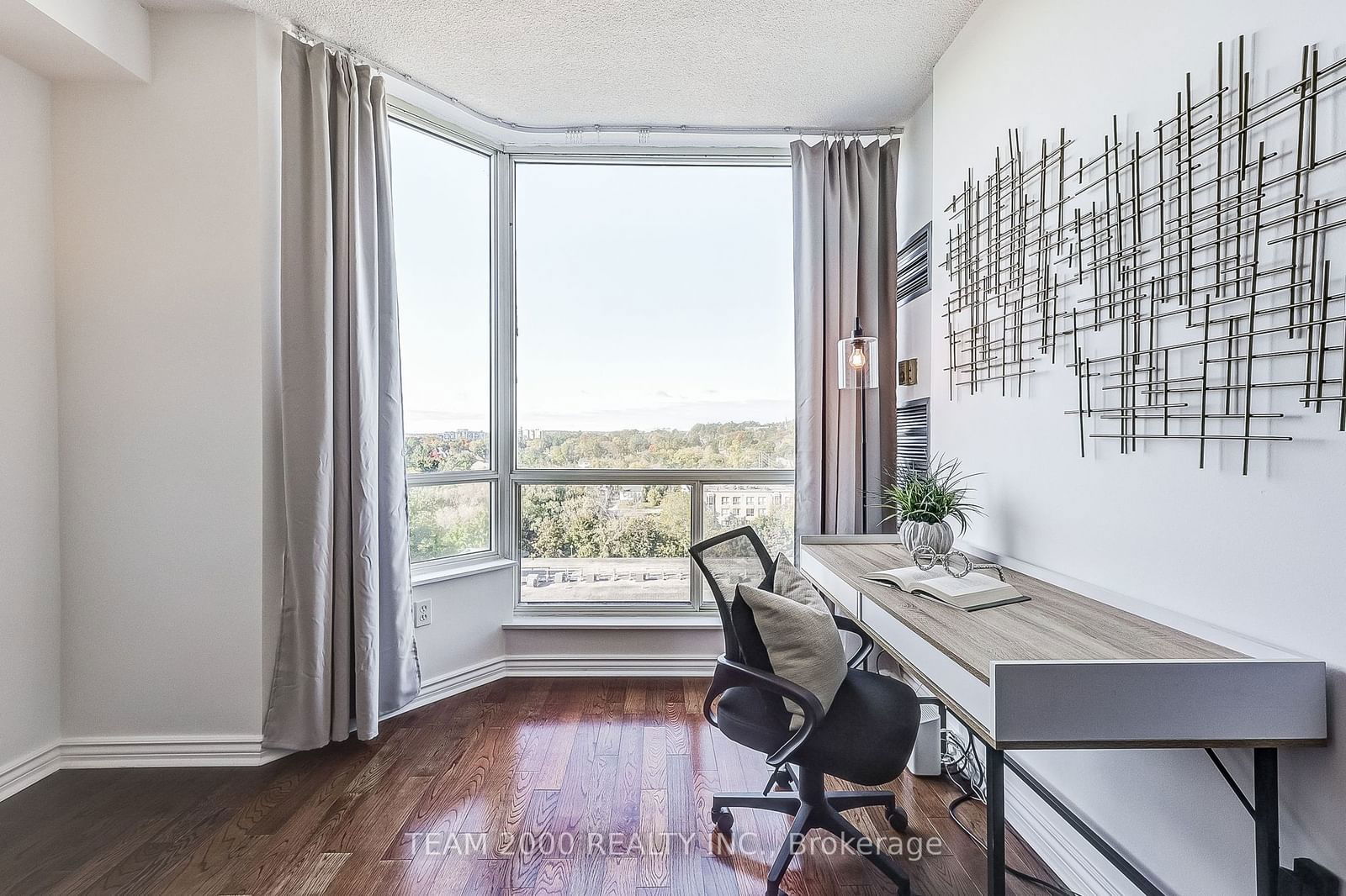 309 Major Mackenzie Dr E, unit 1001 for sale