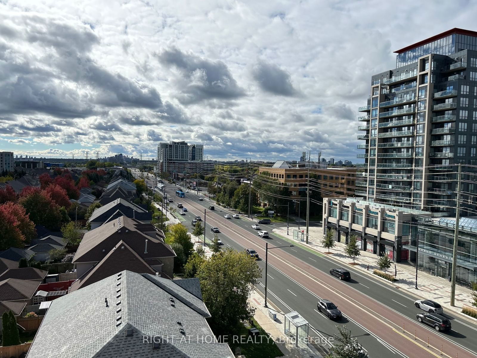 Empire Place on Yonge III Condos, Richmond Hill, Toronto