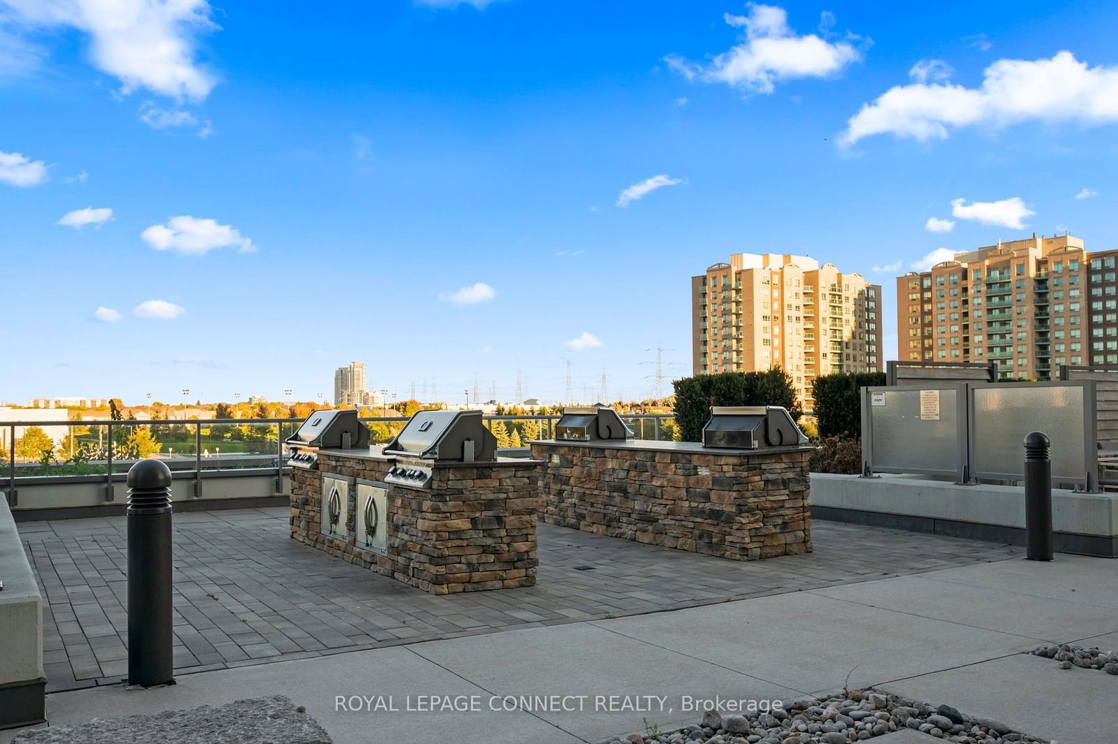 SkyCity Condos, Richmond Hill, Toronto