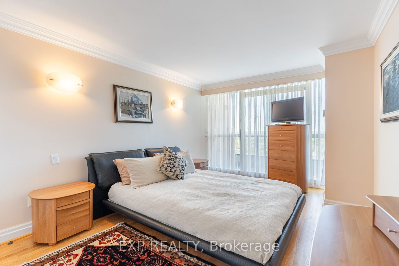 1 Clark St W, unit PH 4 for sale