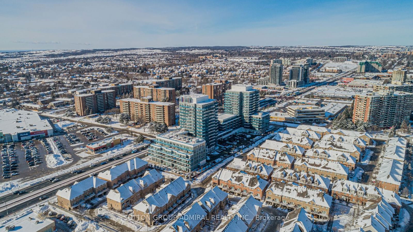 9471 Yonge St, unit 213 for sale