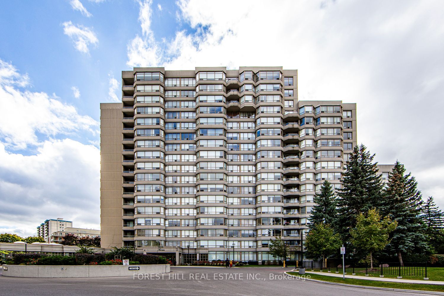 7 Townsgate Dr, unit 1014 for sale