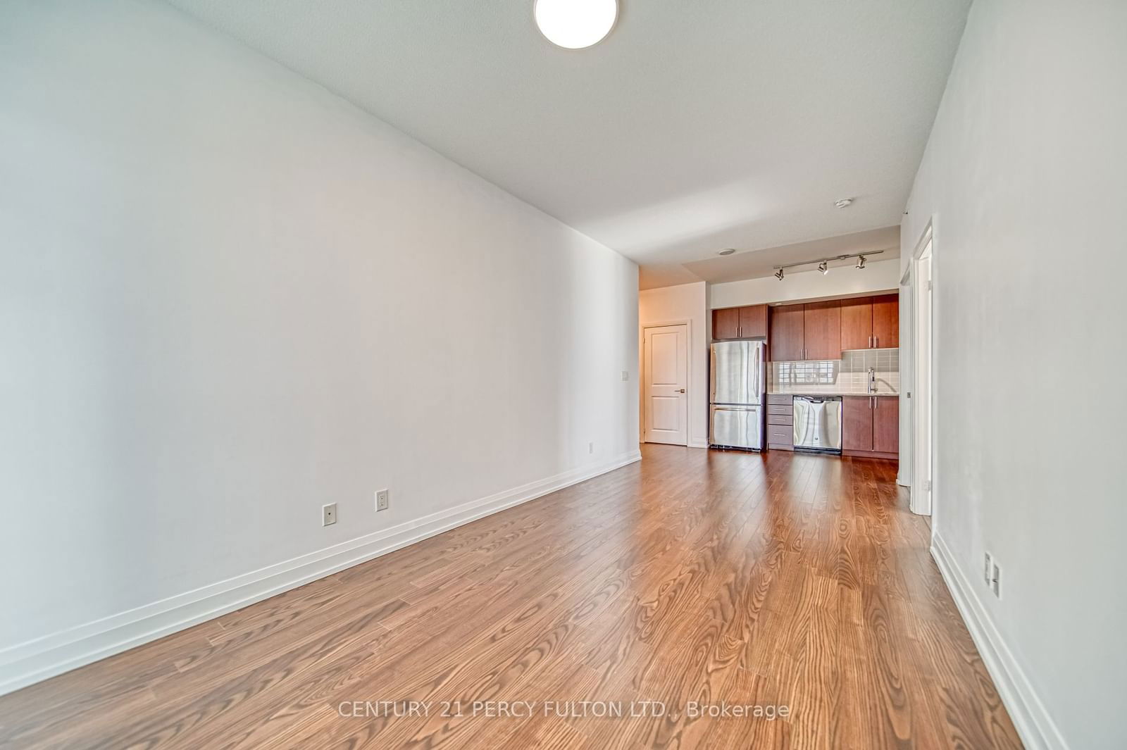 7171 Yonge St, unit 2115 for rent