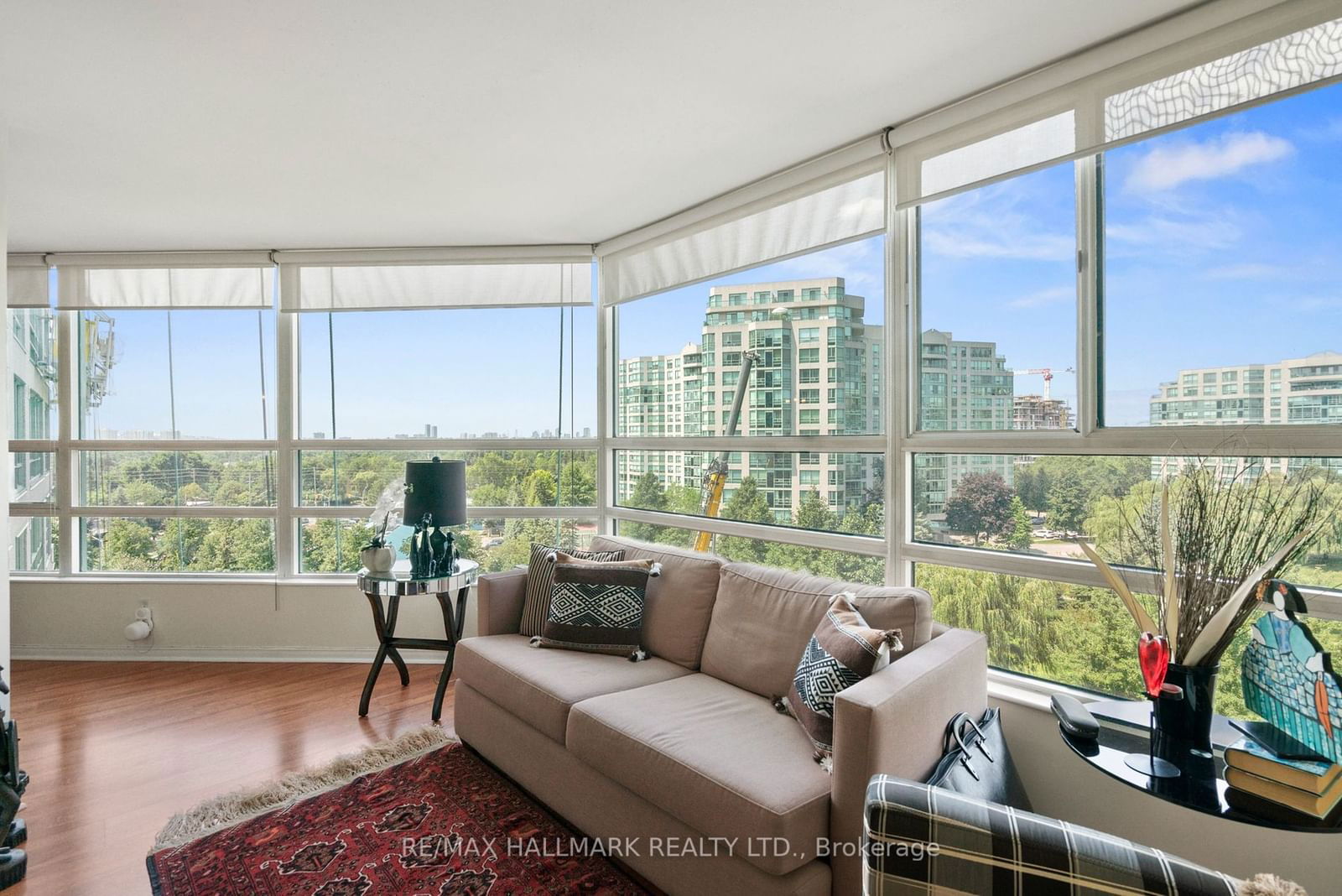 7825 Bayview Ave, unit 713 for sale