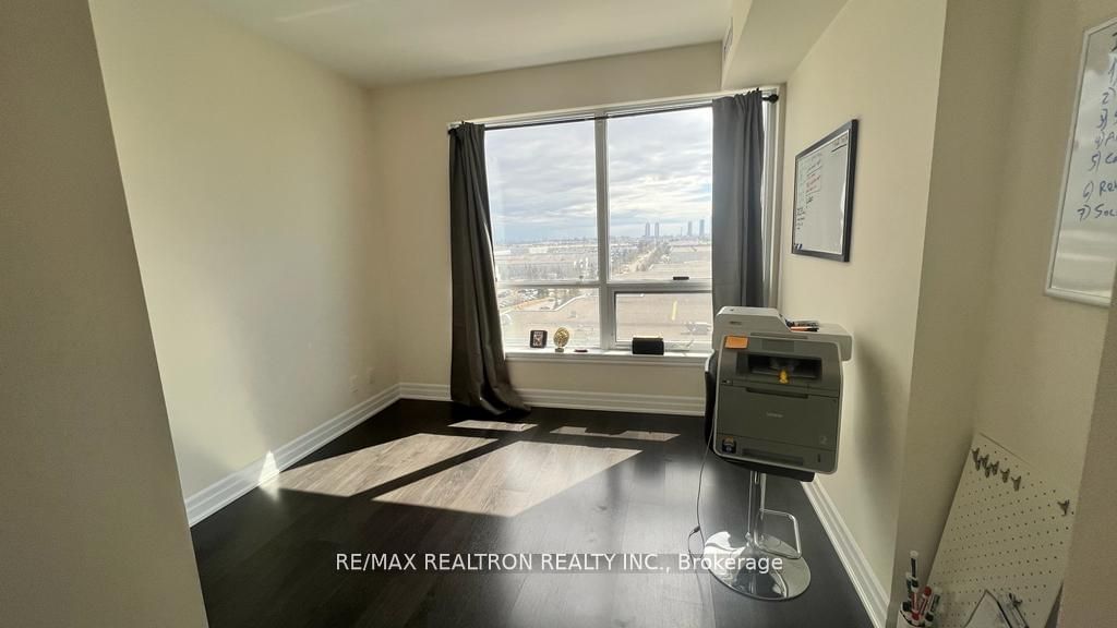 9075 Jane St, unit 704 for rent