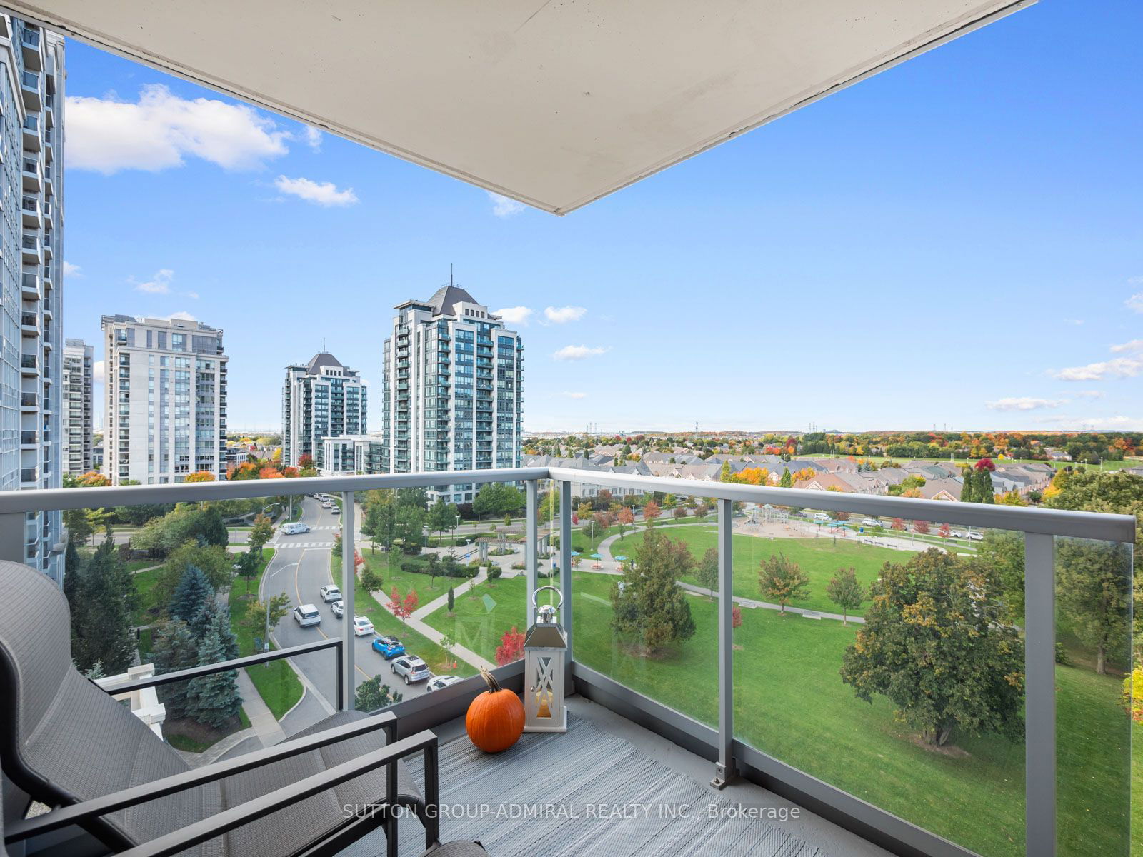 7 North Park Rd, unit 805 for sale