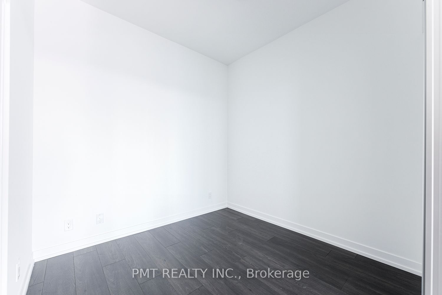 5 Buttermill Ave, unit 3908 for rent