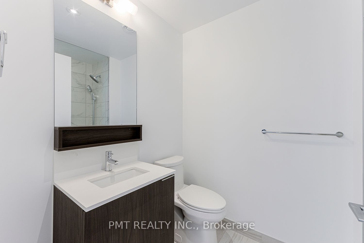 5 Buttermill Ave, unit 3908 for rent