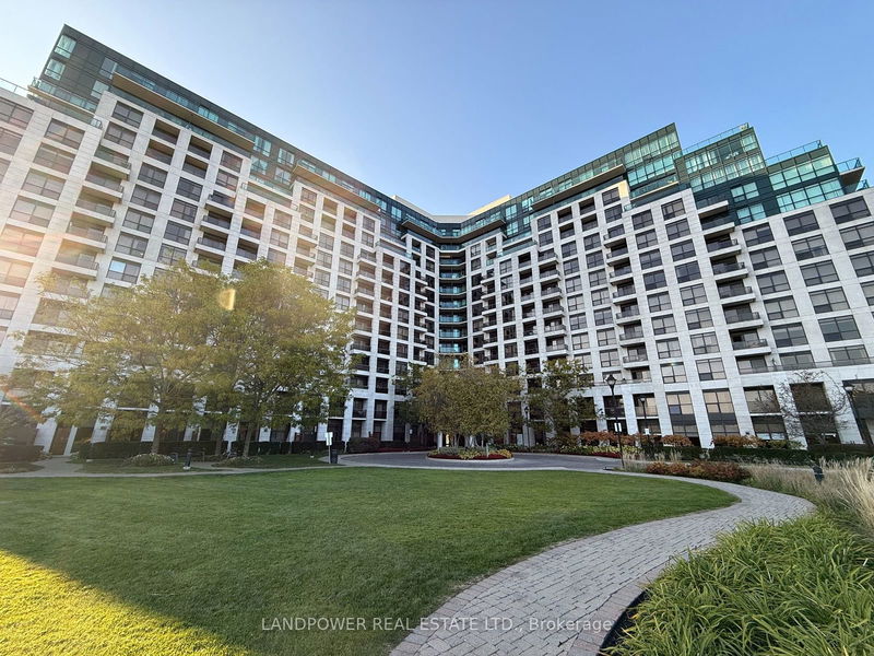 18 Harding Blvd, unit 405 for sale