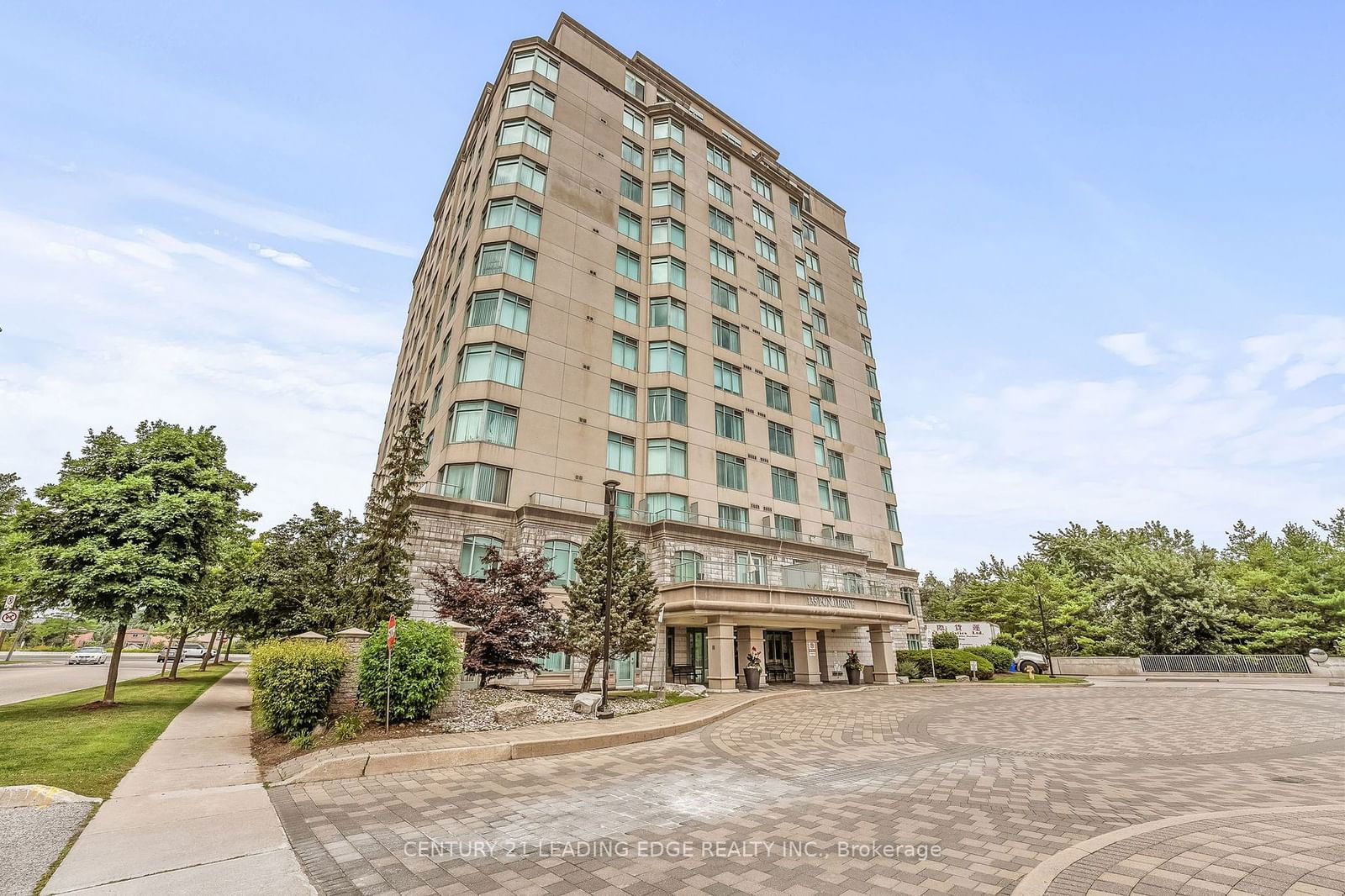 135 Pond Dr, unit Ph6 for sale