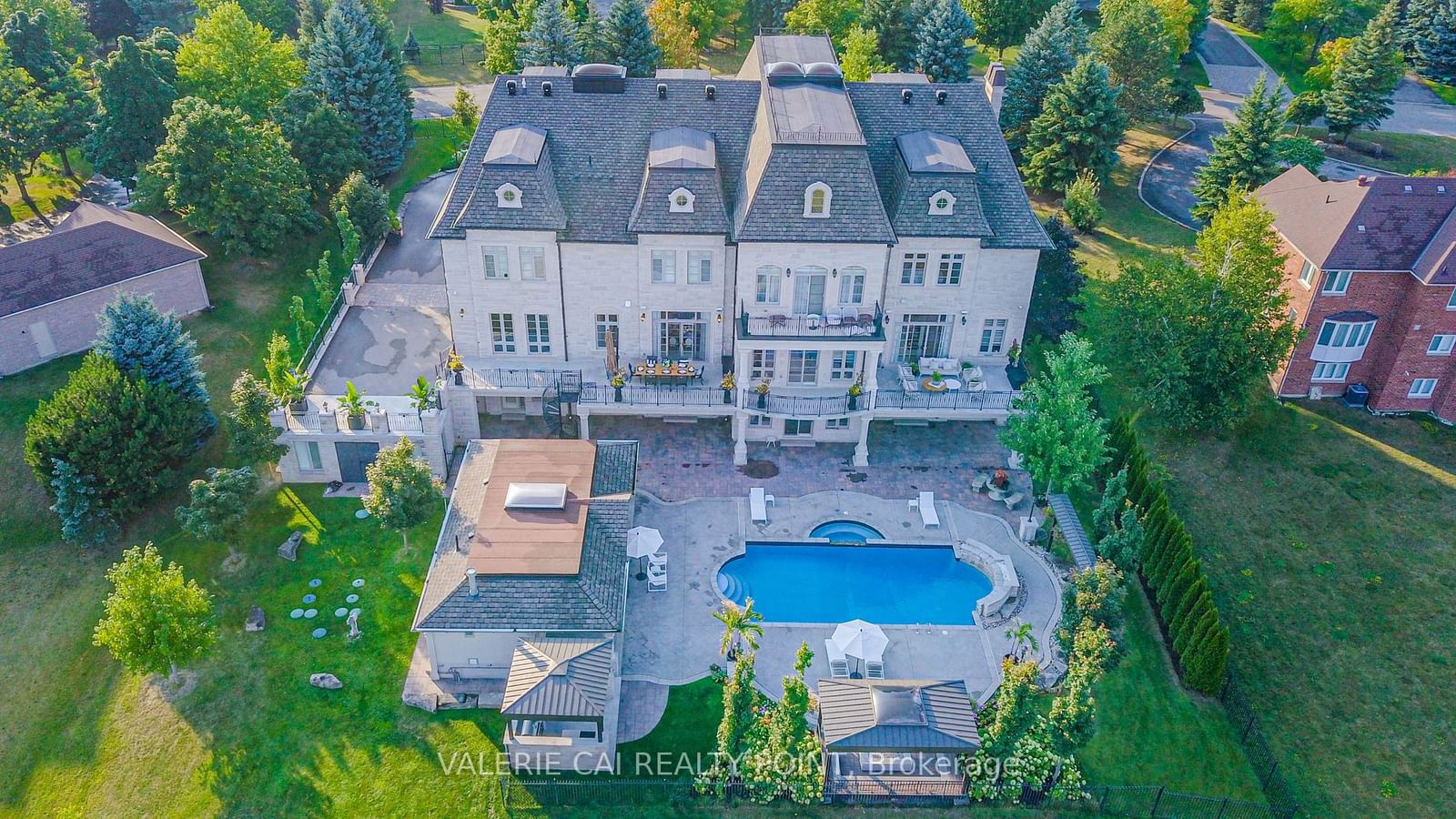 45 Kensington Dr for sale 