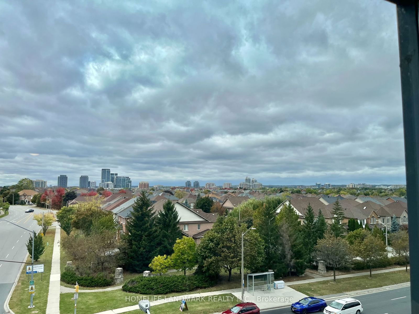 8763 Bayview Ave E, unit 519 for rent