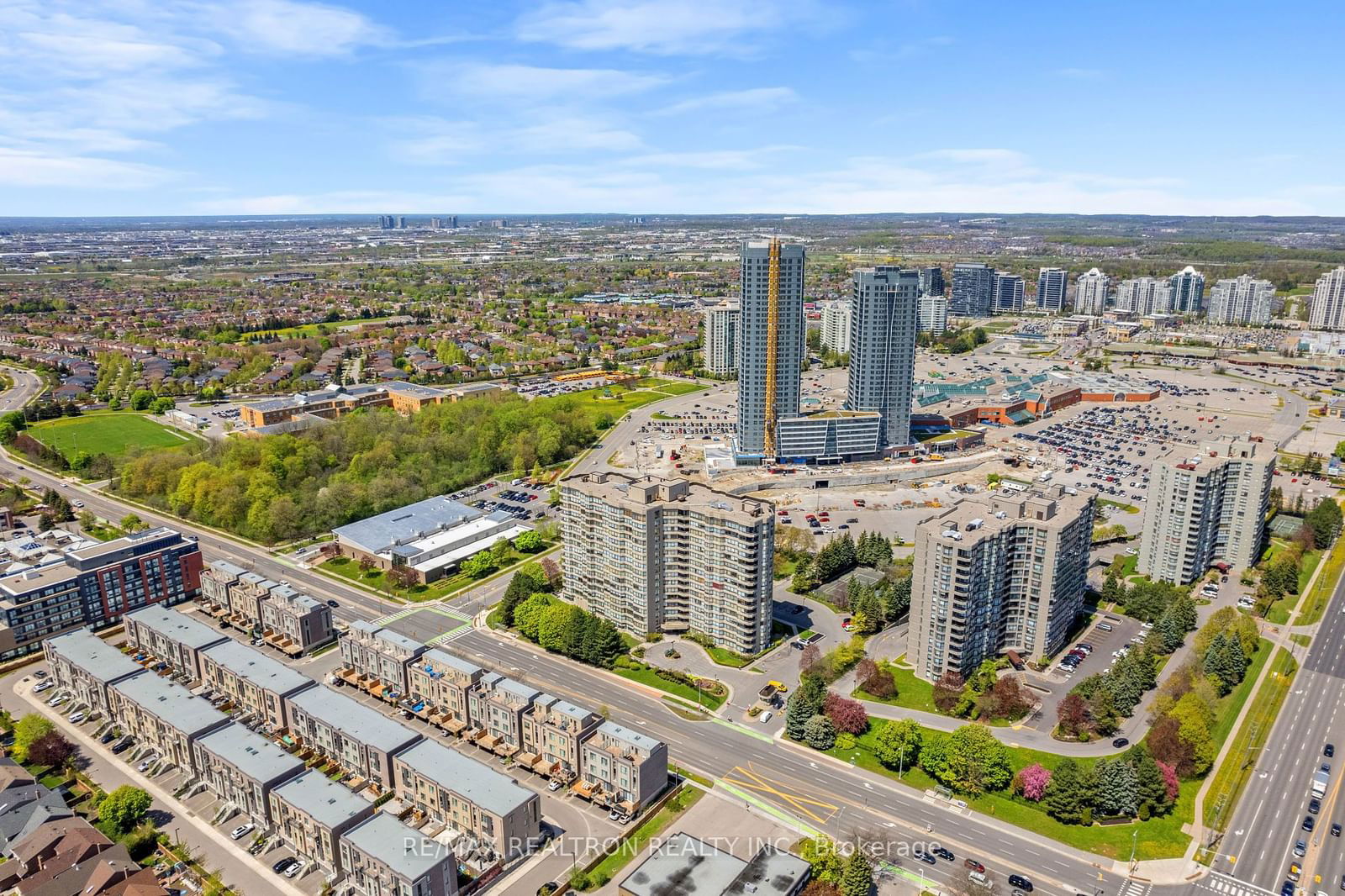 Royal Promenade II Condos, Vaughan, Toronto