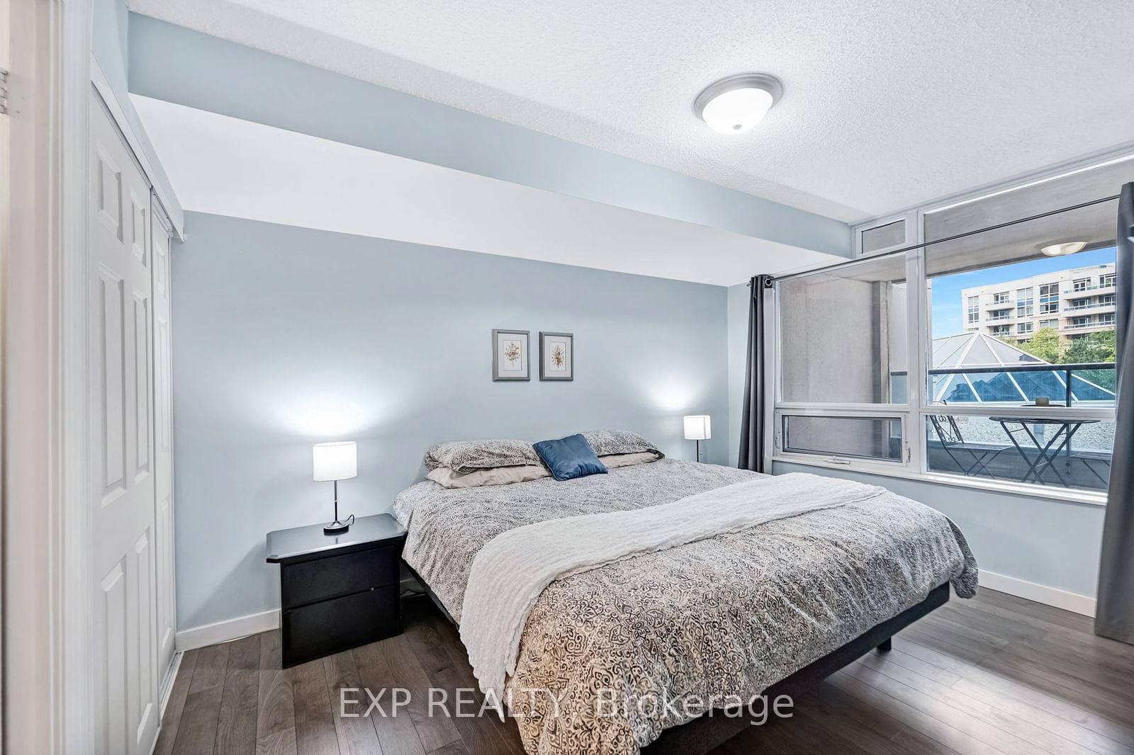 33 Cox Blvd, unit 334 for sale