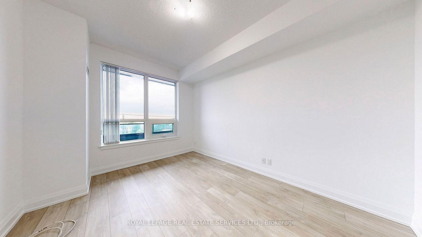 7900 Bathurst St, unit 522 for rent