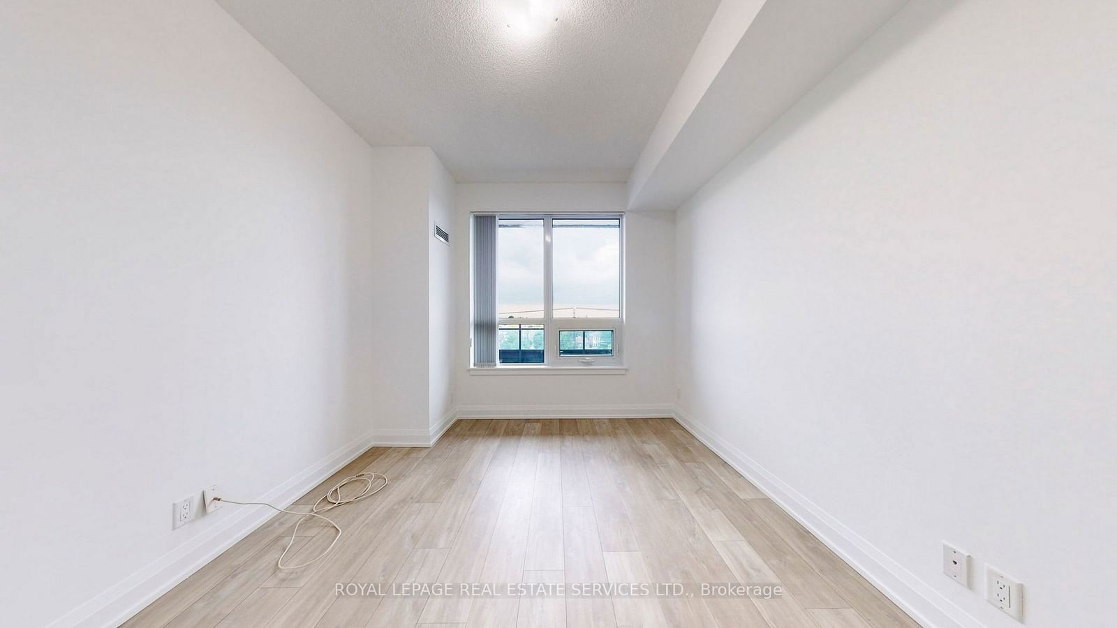 7900 Bathurst St, unit 522 for rent