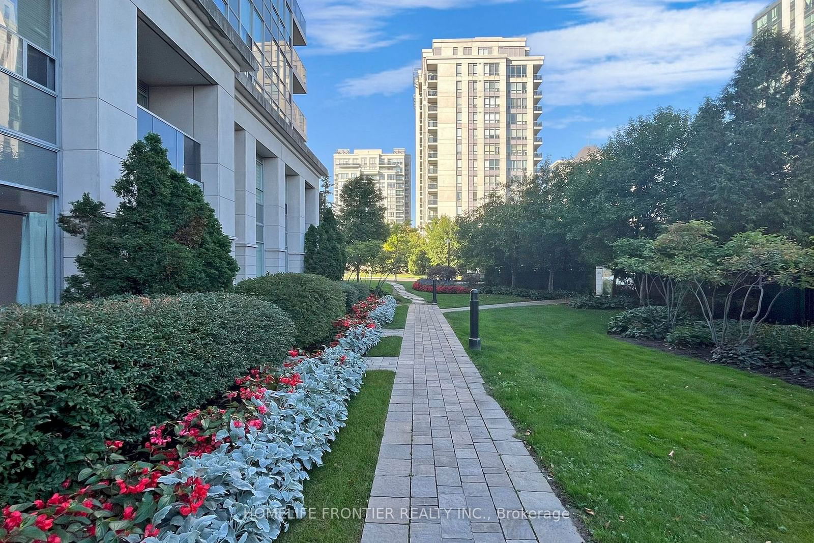 The Beverley Condos, Vaughan, Toronto