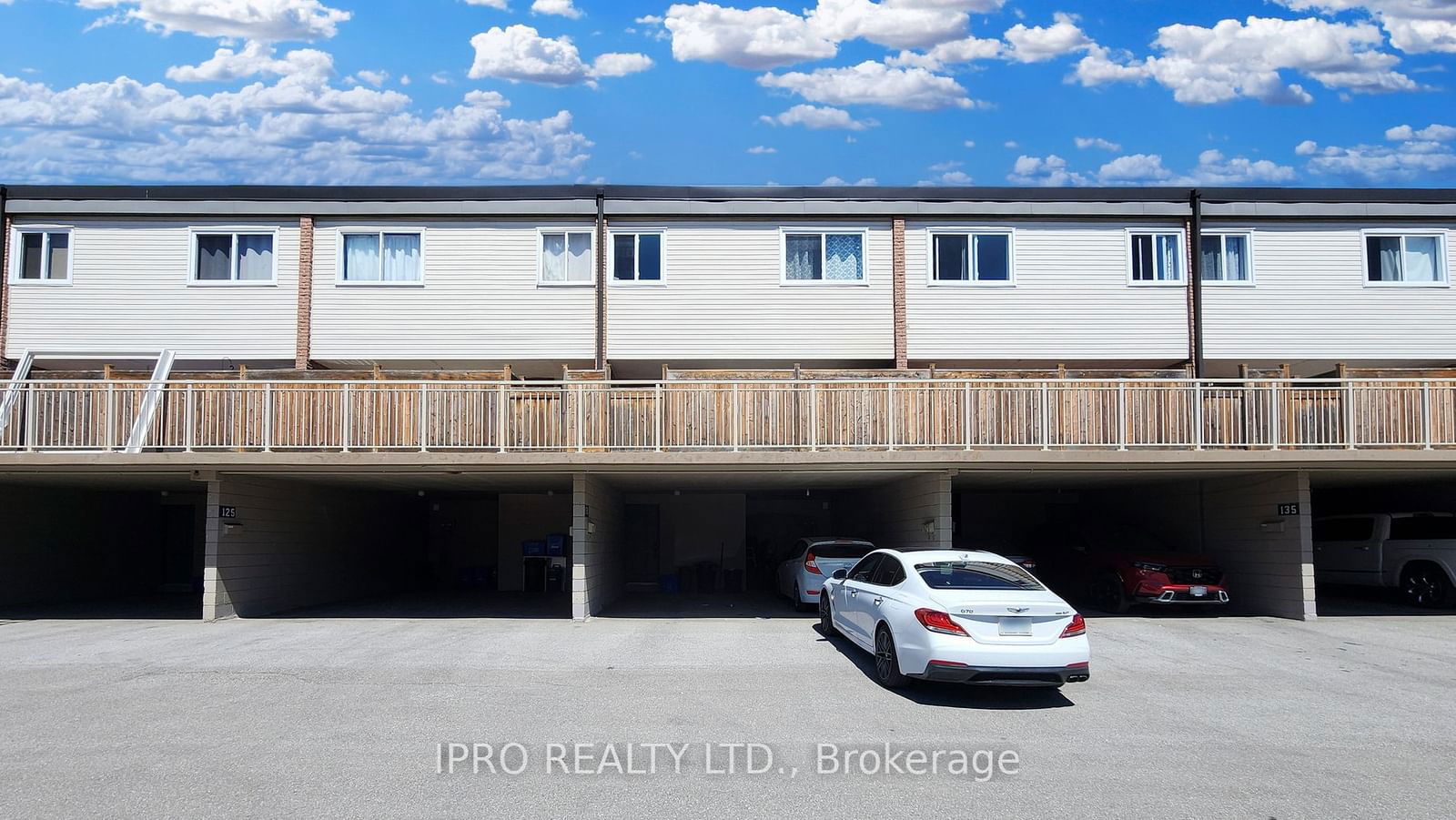 Country Lane Townhomes, Aurora, Toronto