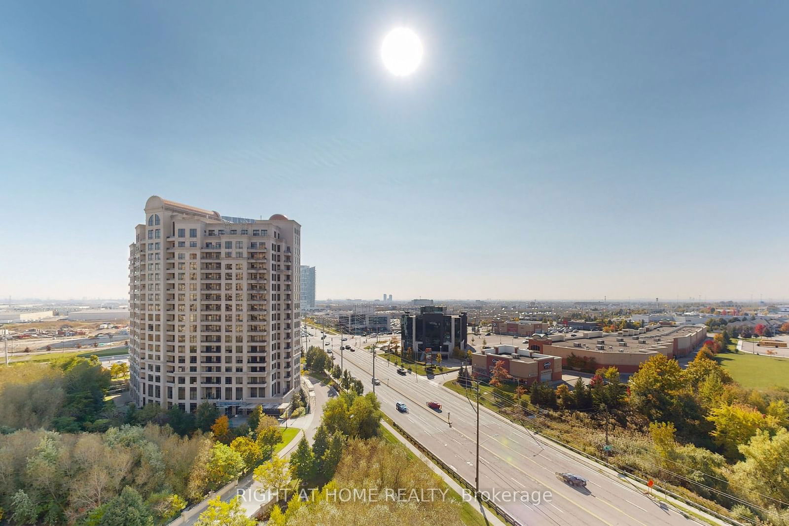 9235 Jane St, unit 1009 for sale