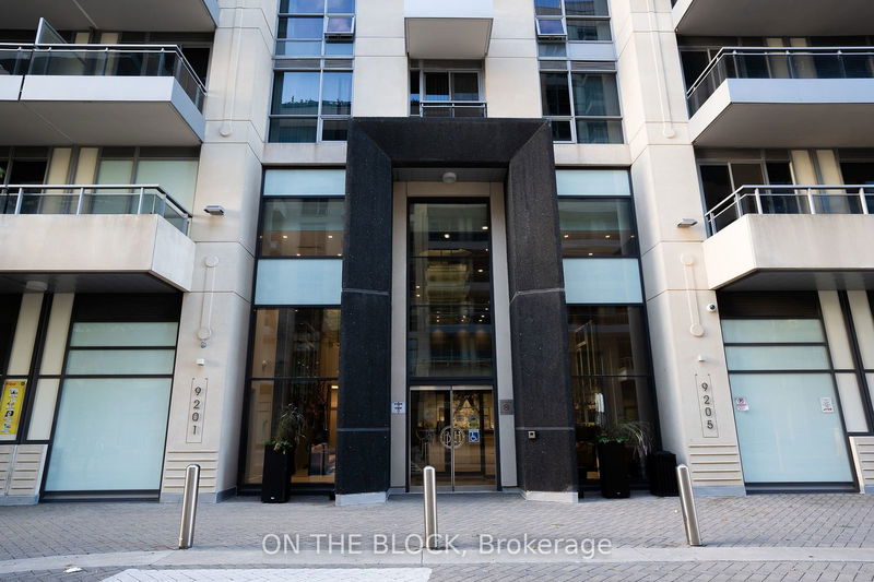 9201 Yonge St, unit 1111 for rent