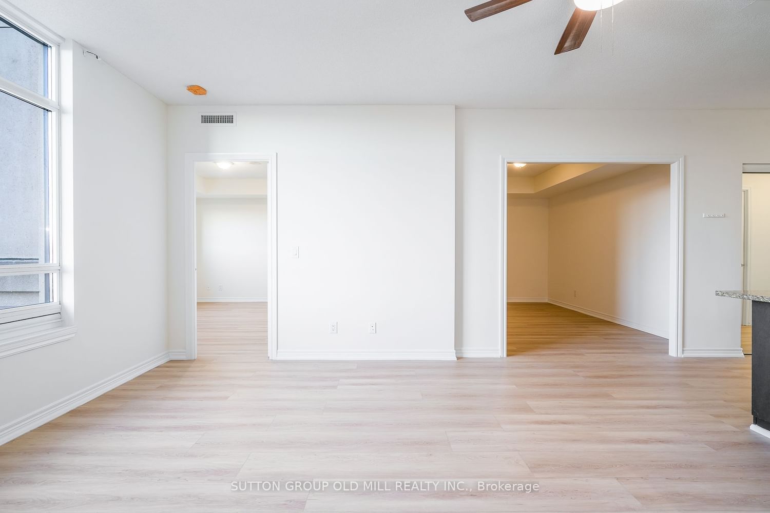 9245 Jane St, unit 515 for rent