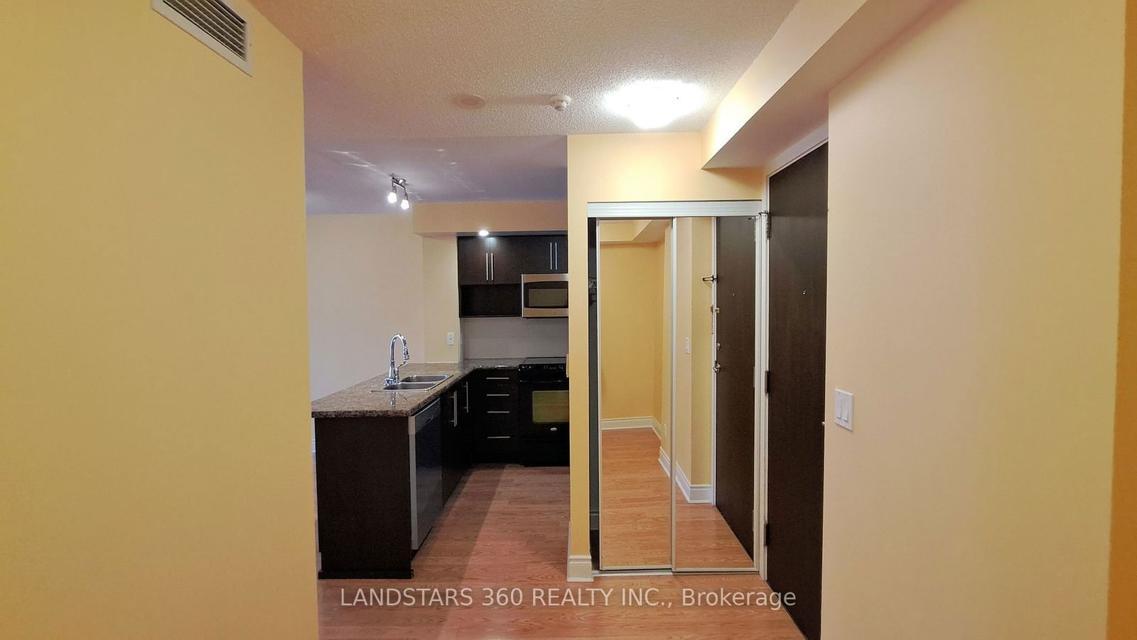 23 Cox Blvd, unit 377 for rent