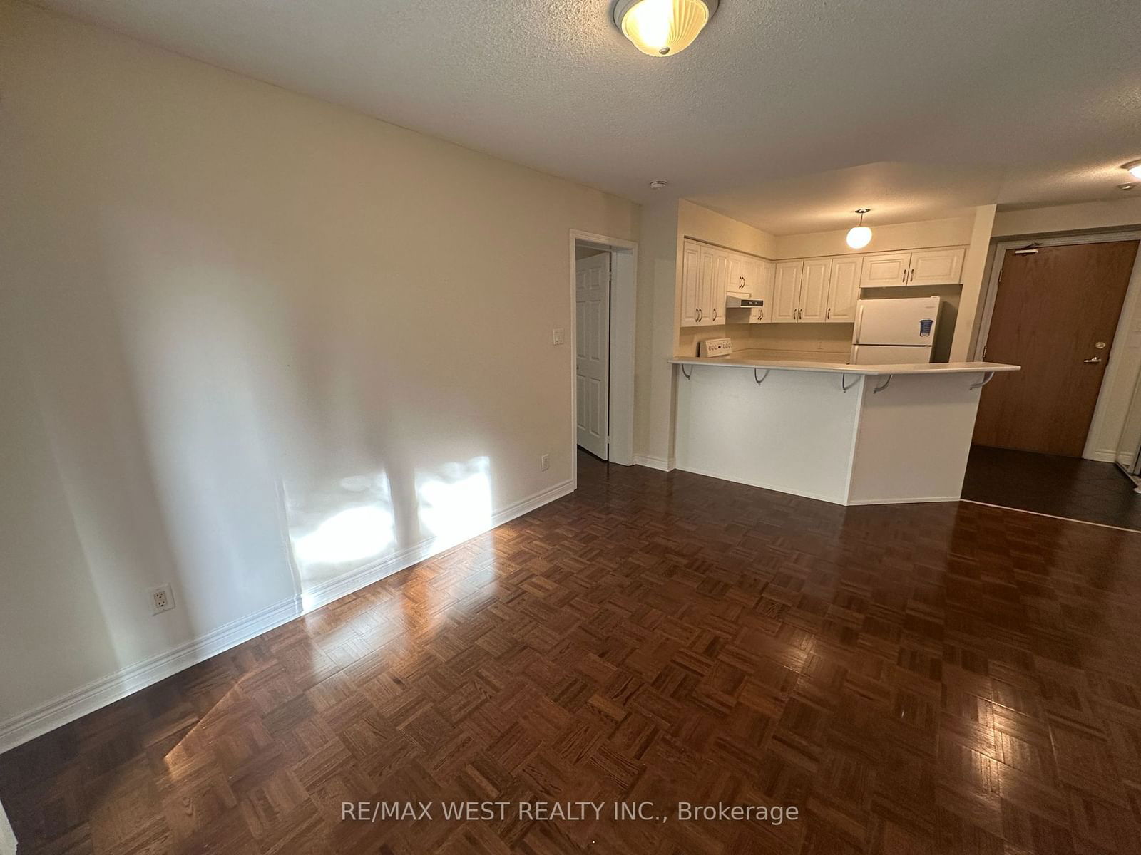 245 Pine Grove Rd, unit 213 for rent