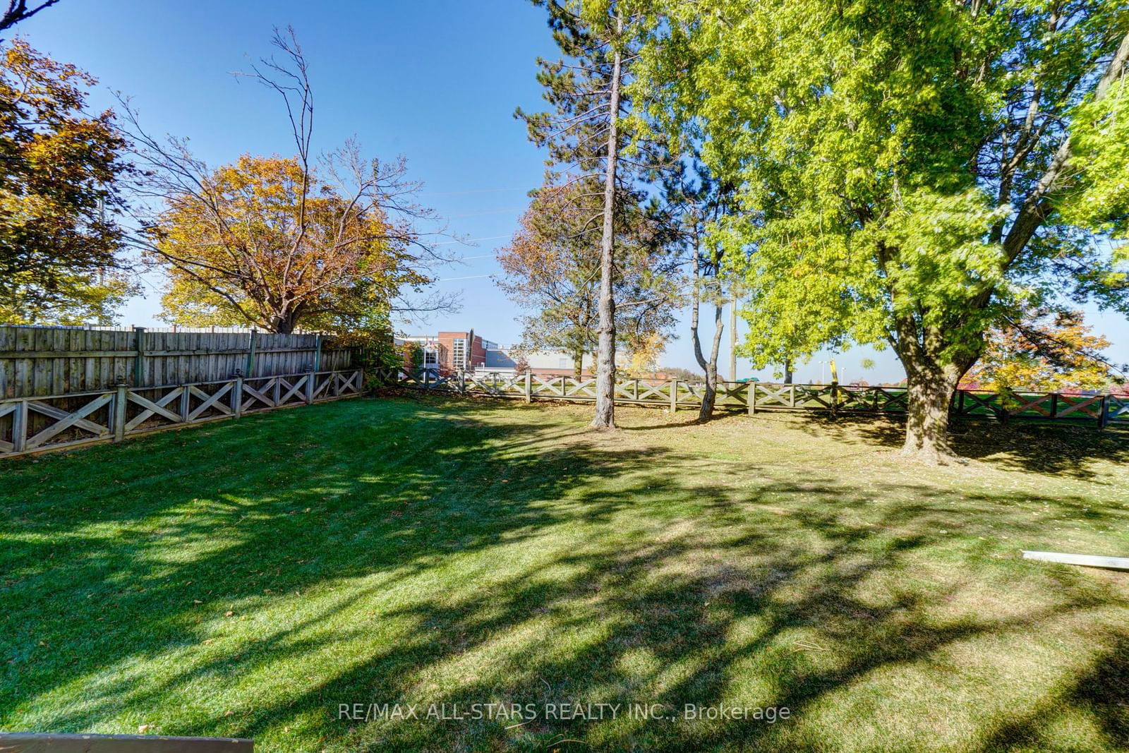 Adams Court Townhomes, Uxbridge, Toronto