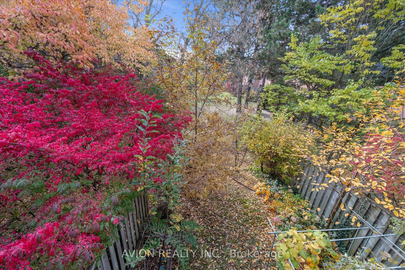 2 Woodglen Way Townhouses, Markham, Toronto