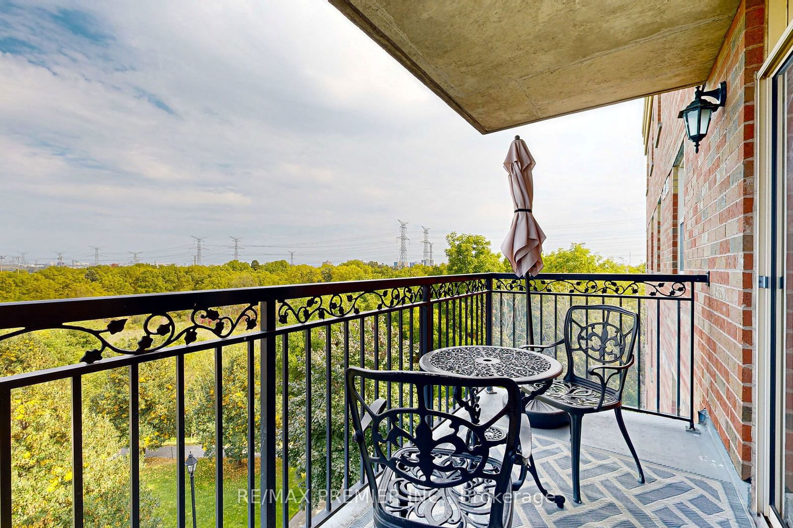 Villa Giardino I Condos, Vaughan, Toronto