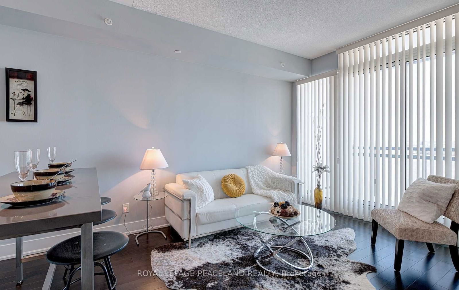 8081 Birchmount Rd, unit 1302J for rent